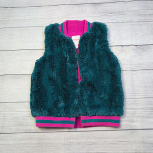 7/8 Cat & Jack Furry Vest